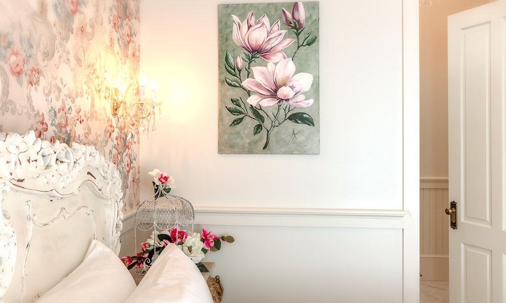 Magnolia room art